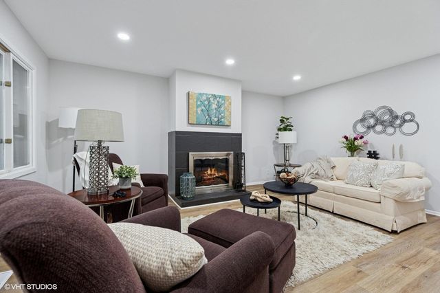 4478 Arden View Court, Arden Hills, MN 55112