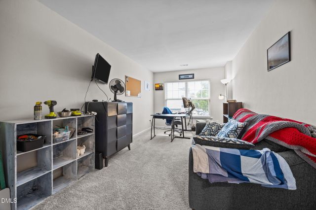 5011 Eagle Stone Lane 106, Raleigh, NC 27610