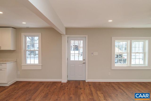 1433 HARDING AVE, Waynesboro, VA 22980