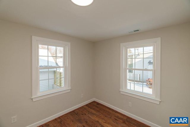 1433 HARDING AVE, Waynesboro, VA 22980