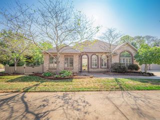 8320 Wolf Creek Court, Evansville, IN 47712
