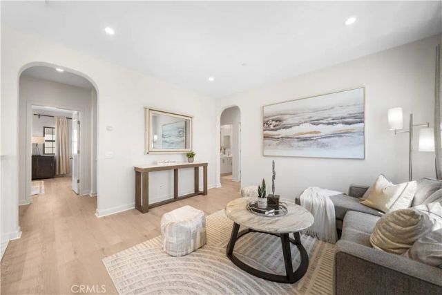 114 Bouquet, Irvine, CA 92618