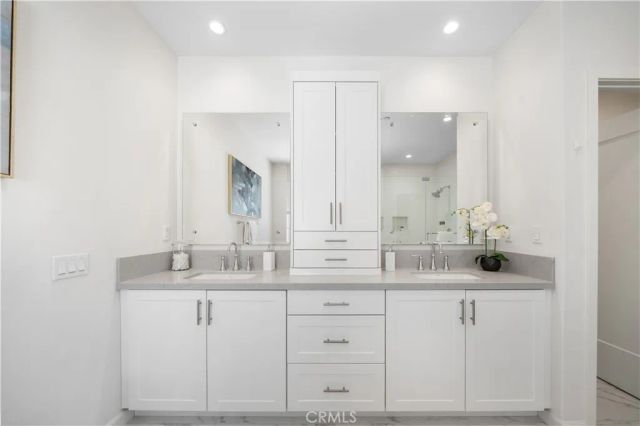 114 Bouquet, Irvine, CA 92618