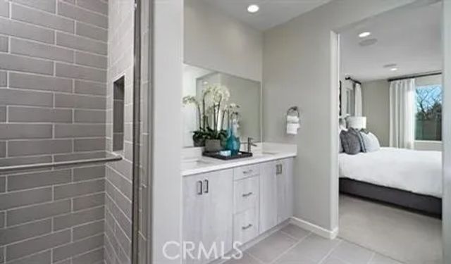 8853 Waltham Avenue, Hesperia, CA 92345