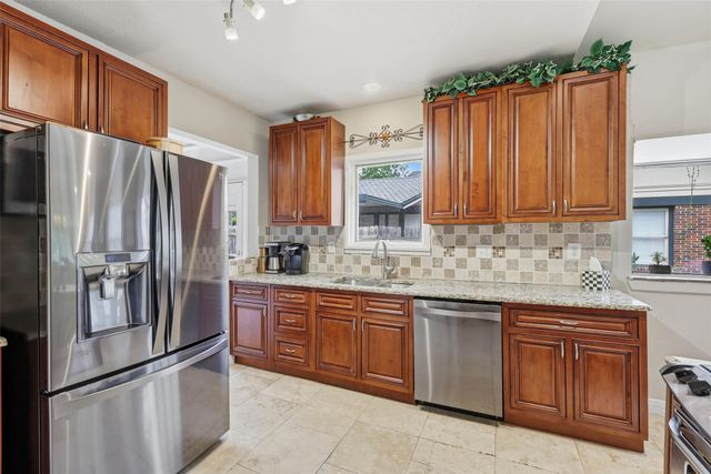 1300 Buck Avenue, Fort Worth, TX 76110