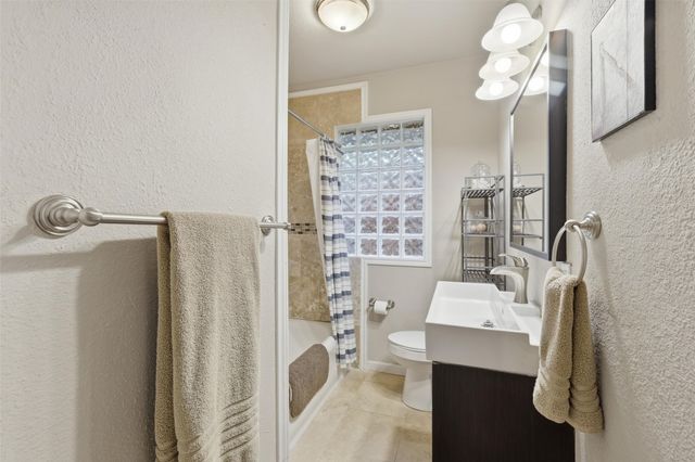 1300 Buck Avenue, Fort Worth, TX 76110