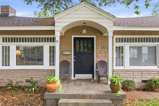 1300 Buck Avenue, Fort Worth, TX 76110