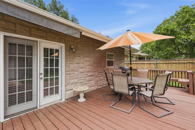 1300 Buck Avenue, Fort Worth, TX 76110