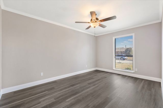 1913 Edna Smith Drive, Garland, TX 75040