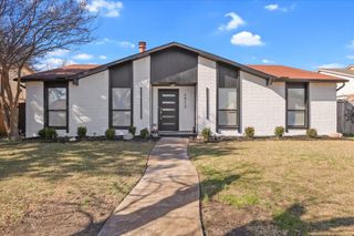 1913 Edna Smith Drive, Garland, TX 75040