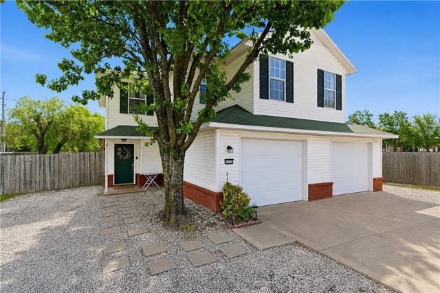 3034 & 3036 W Mica Street, Fayetteville, AR 72704