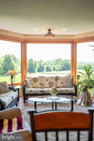 18291 CALUMET LN, Bluemont, VA 20135