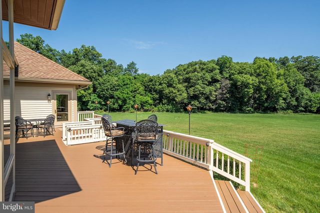 18291 CALUMET LN, Bluemont, VA 20135