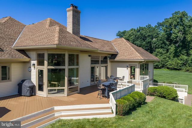 18291 CALUMET LN, Bluemont, VA 20135