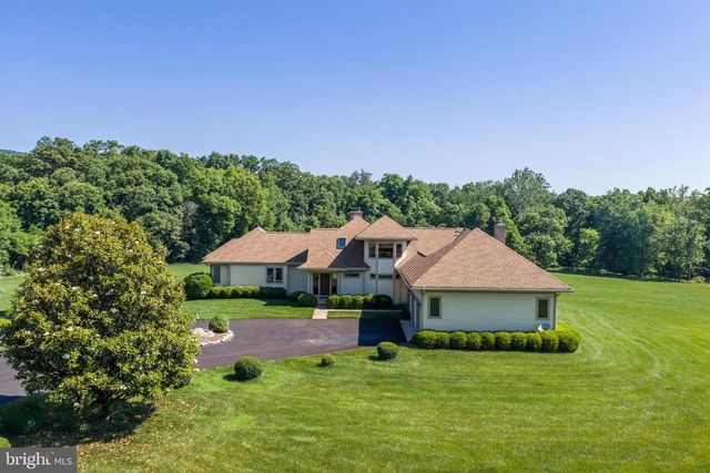 18291 CALUMET LN, Bluemont, VA 20135