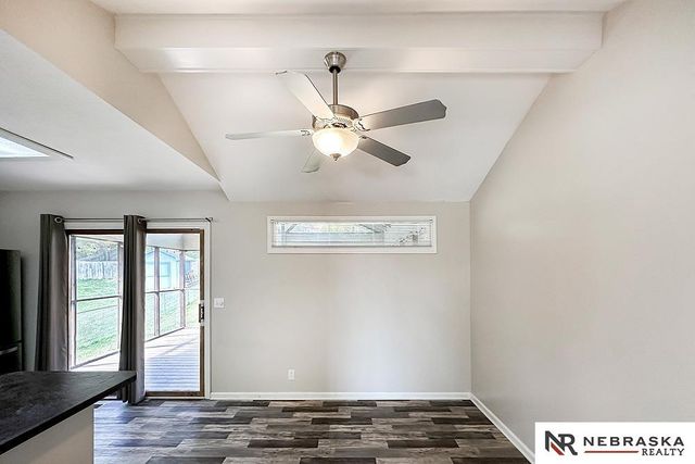 9912 S 9th Avenue, Bellevue, NE 68123