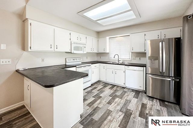 9912 S 9th Avenue, Bellevue, NE 68123