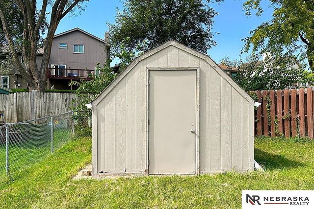 9912 S 9th Avenue, Bellevue, NE 68123