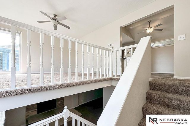 9912 S 9th Avenue, Bellevue, NE 68123