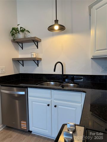 4022 Carl Parmer Drive, Harrisburg, NC 28075