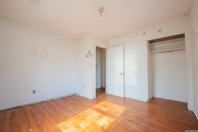 3102 Neptune, San Antonio, TX 78226