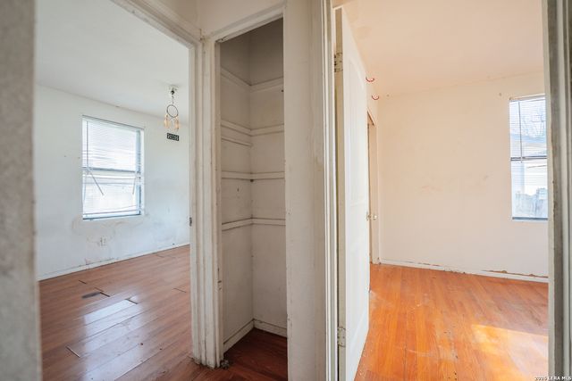 3102 Neptune, San Antonio, TX 78226