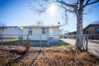 3102 Neptune, San Antonio, TX 78226