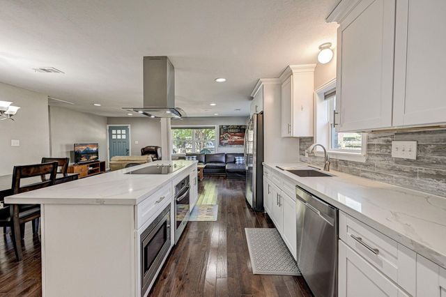 3906 Beggs Street, Houston, TX 77009