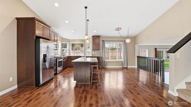 2009 161st Street E, Tacoma, WA 98445