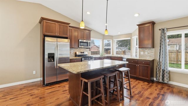 2009 161st Street E, Tacoma, WA 98445