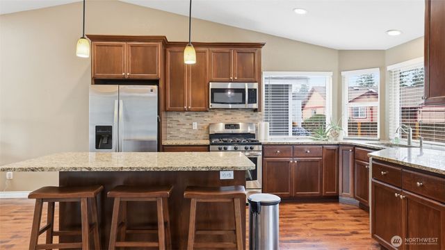 2009 161st Street E, Tacoma, WA 98445