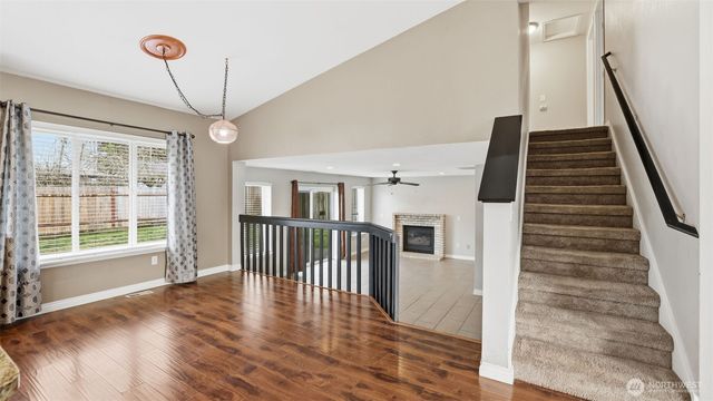 2009 161st Street E, Tacoma, WA 98445