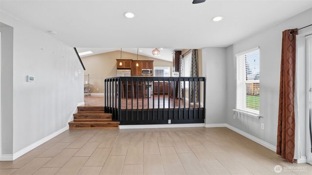 2009 161st Street E, Tacoma, WA 98445