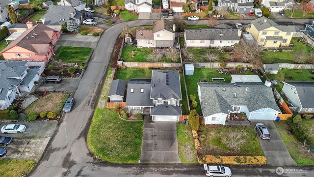 2009 161st Street E, Tacoma, WA 98445