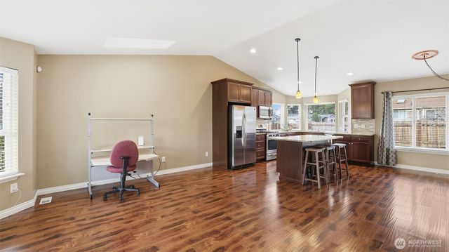 2009 161st Street E, Tacoma, WA 98445