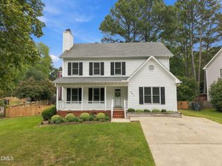 603 Pinewood Drive, Apex, NC 27502