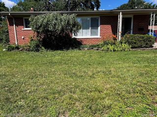 1659 Cynthia Avenue, Madison Heights, MI 48071