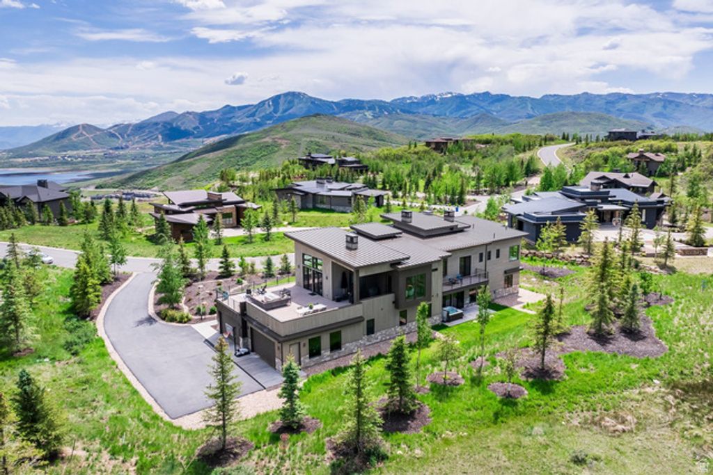 Image 105 of property listing at 140 W VISTA RIDGE RD, Kamas, UT 84036