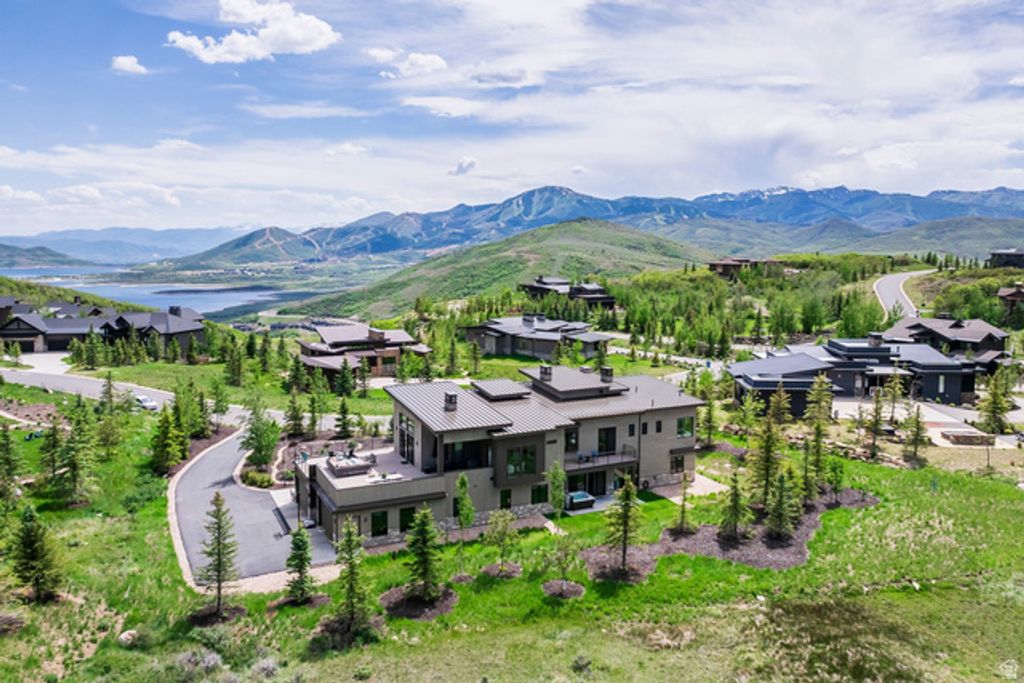 Image 107 of property listing at 140 W VISTA RIDGE RD, Kamas, UT 84036