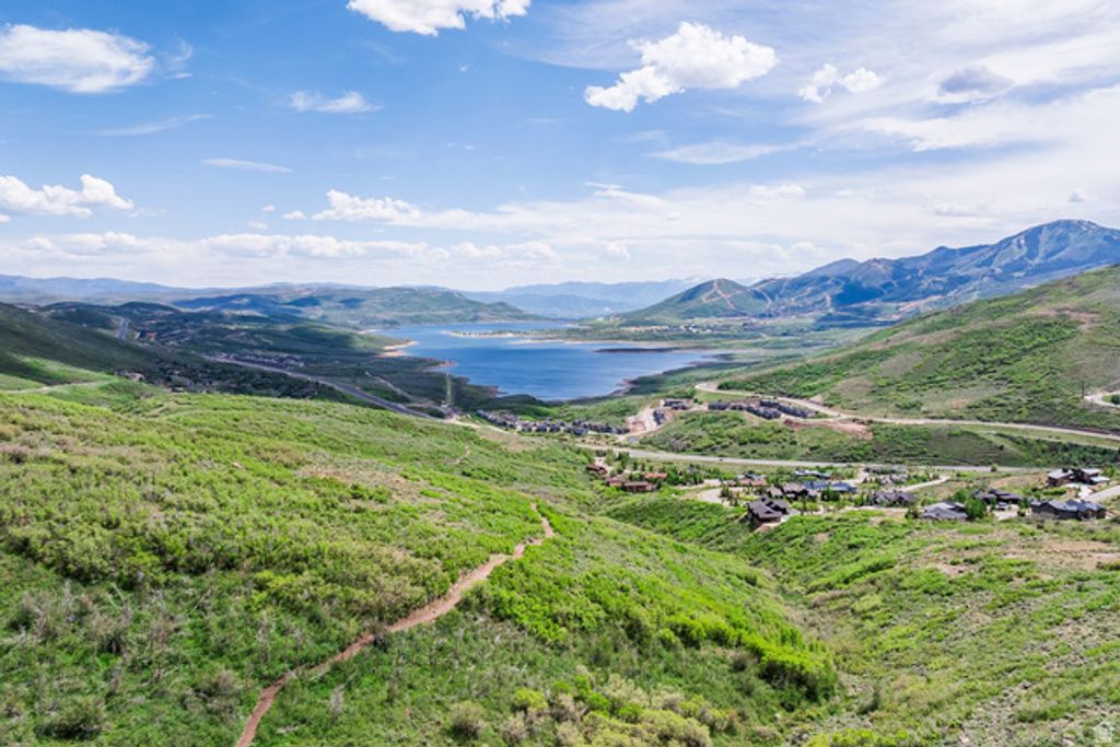 Image 112 of property listing at 140 W VISTA RIDGE RD, Kamas, UT 84036