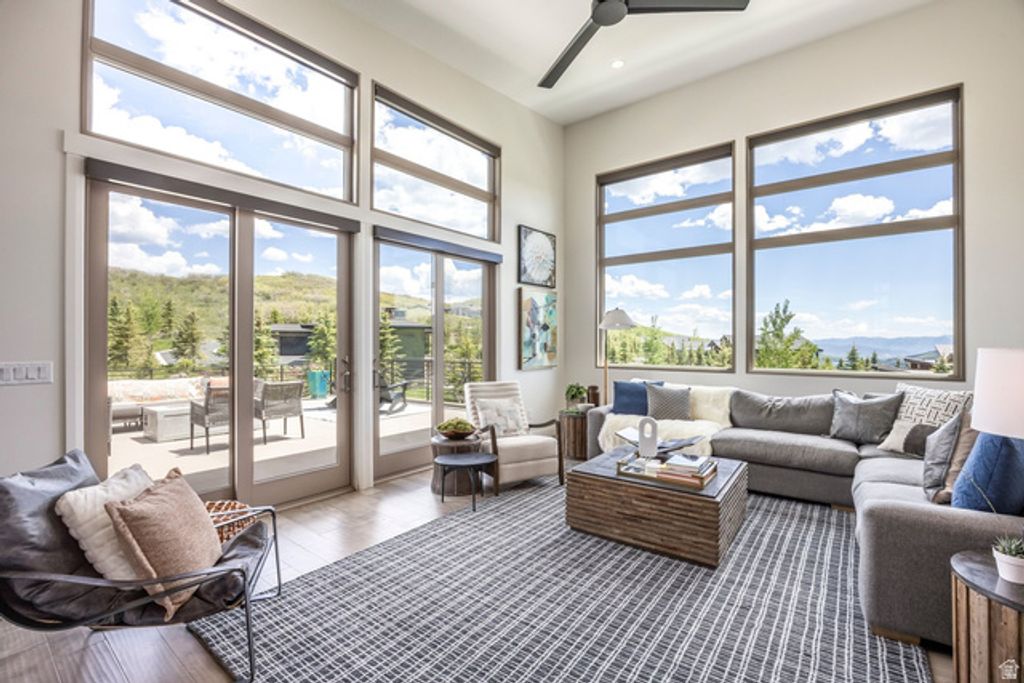Image 14 of property listing at 140 W VISTA RIDGE RD, Kamas, UT 84036