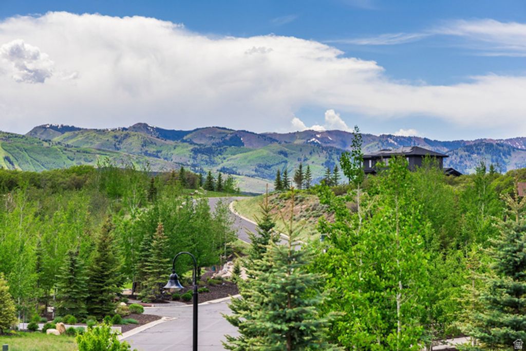 Image 46 of property listing at 140 W VISTA RIDGE RD, Kamas, UT 84036