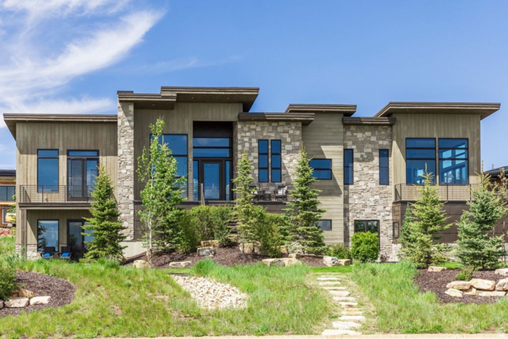 Image 6 of property listing at 140 W VISTA RIDGE RD, Kamas, UT 84036