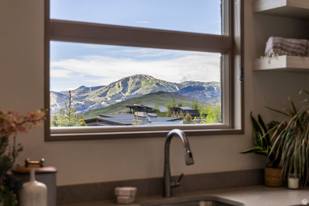 Image 52 of property listing at 140 W VISTA RIDGE RD, Kamas, UT 84036