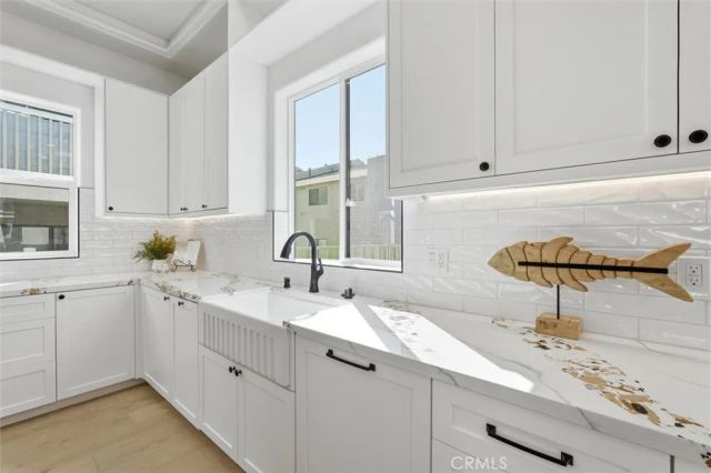 617 N Irena Avenue B, Redondo Beach, CA 90277