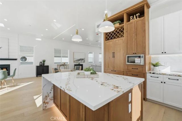 617 N Irena Avenue B, Redondo Beach, CA 90277