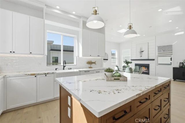 617 N Irena Avenue B, Redondo Beach, CA 90277