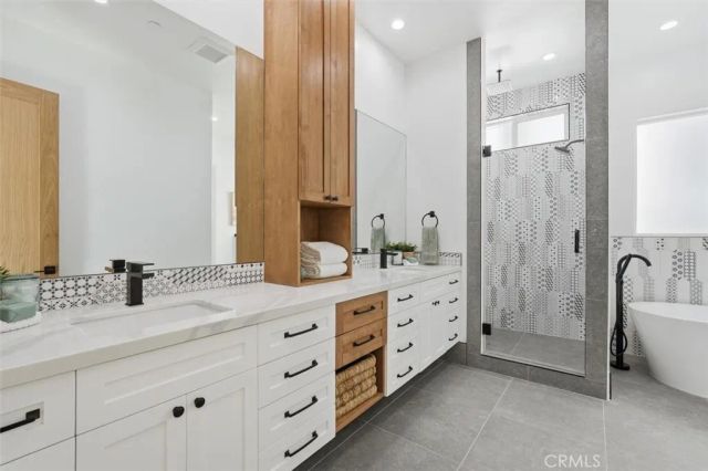 617 N Irena Avenue B, Redondo Beach, CA 90277