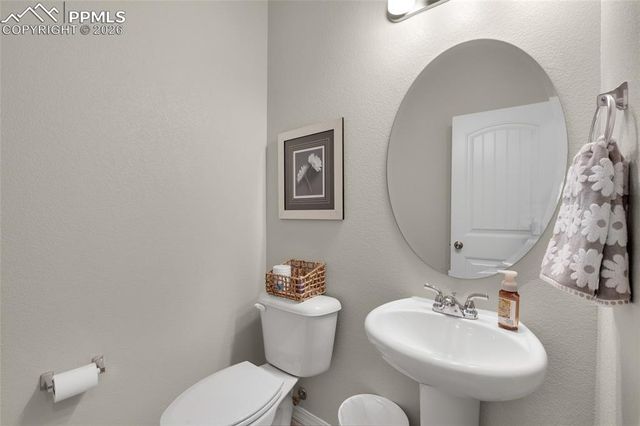 9033 Yellowtail Way, Colorado Springs, CO 80908