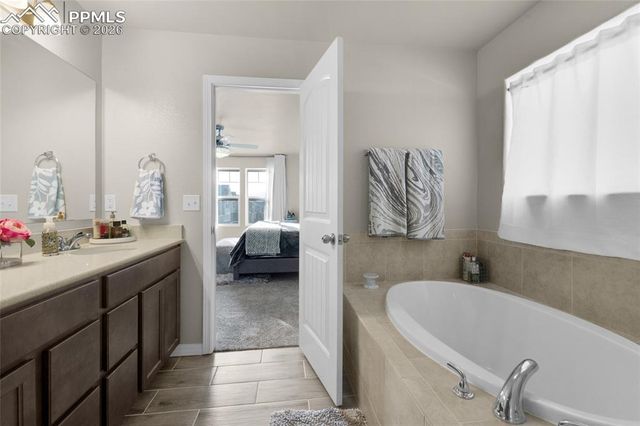 9033 Yellowtail Way, Colorado Springs, CO 80908